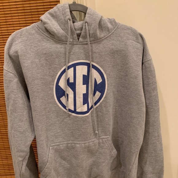 sec pullover